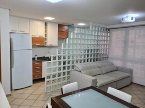 AP1310 - Região dos hospitais e CASV, piscina e garagem